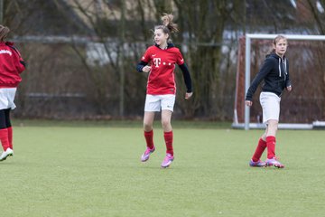 Bild 31 - C-Juniorinnen Kaltenkirchener TS - SV Wahlstedt : Ergebnis: 0:6